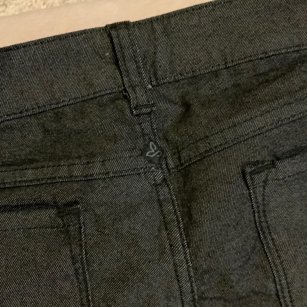 Prana Black Jeans 10/30 Straight leg Denim Minimalist Normcore Scandi Classic